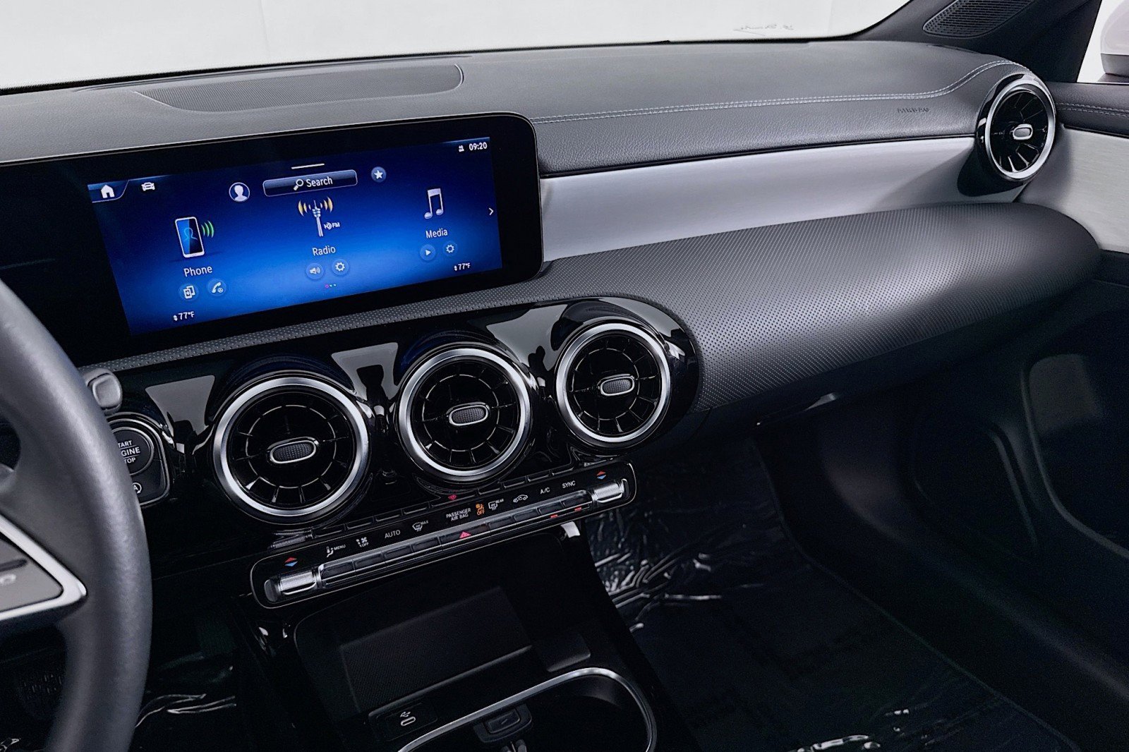 Certified 2026 Mercedes-Benz CLA 250 4MATIC image 21