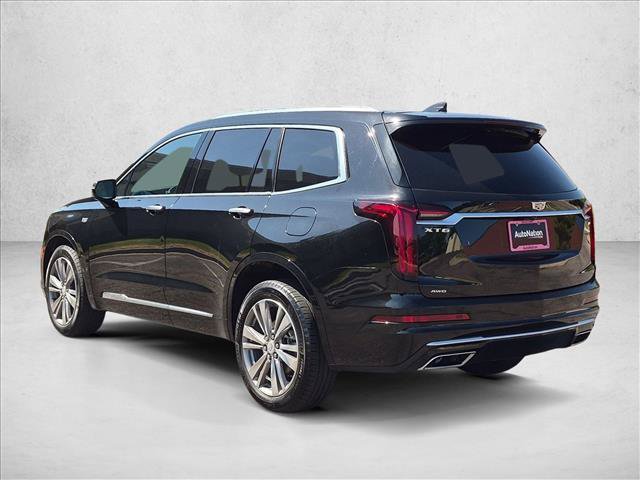 Used 2025 Cadillac XT6 Premium Luxury AWD/4WD image 8
