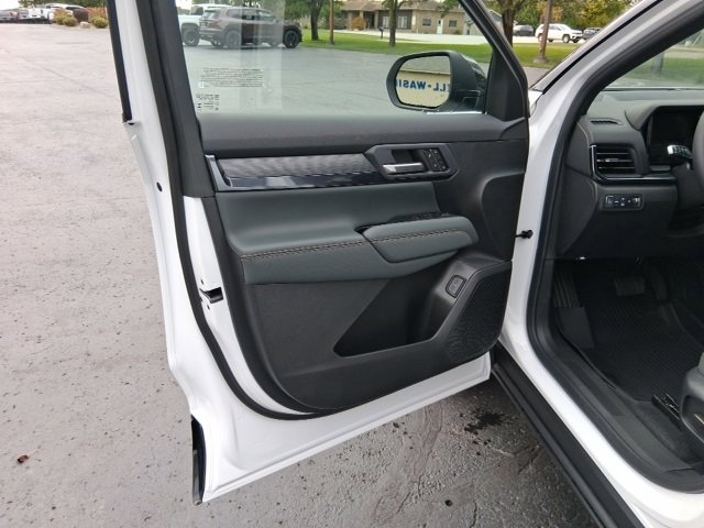 New 2026 GMC Terrain AT4 w/ Convenience Package III image 8