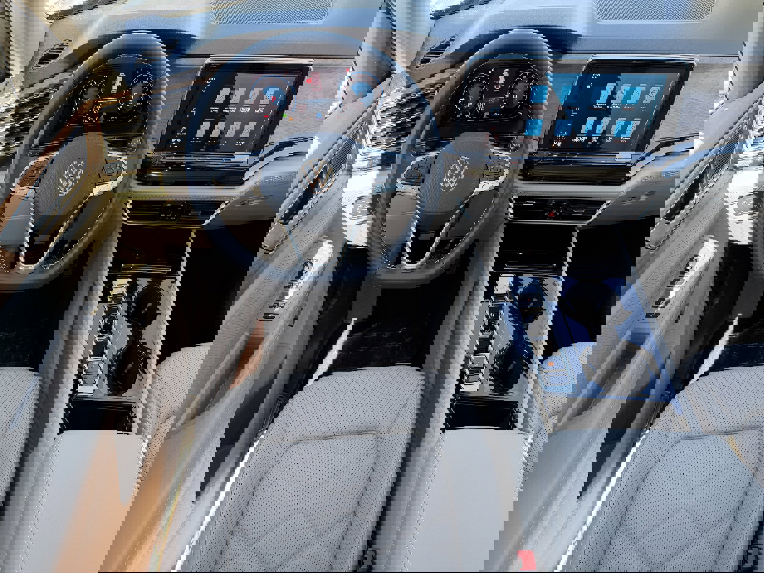 New 2026 Volkswagen Atlas SE image 12