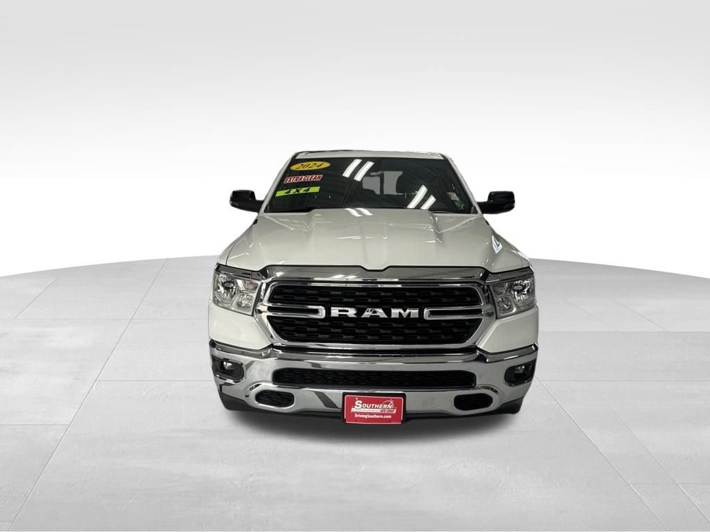 Used 2024 RAM 1500 Big Horn AWD/4WD image 9