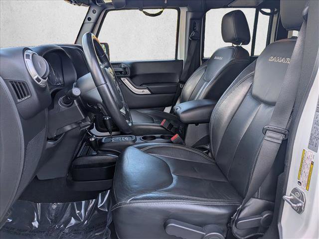 Used 2018 Jeep Wrangler Unlimited Sahara w/ Trailer Tow Group AWD/4WD image 15