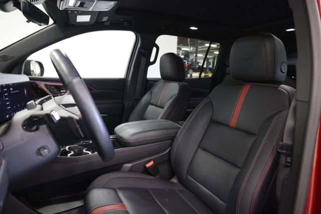 Used 2024 Chevrolet Traverse RS AWD/4WD image 18