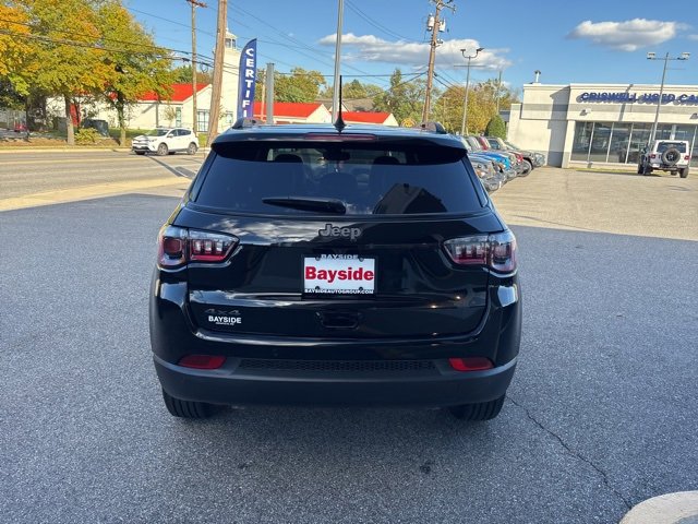 New 2025 Jeep Compass Limited w/ Sun & Sound Group image 27