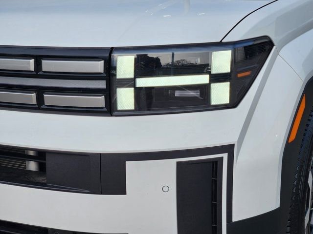 Used 2025 Hyundai Santa Fe SEL image 16