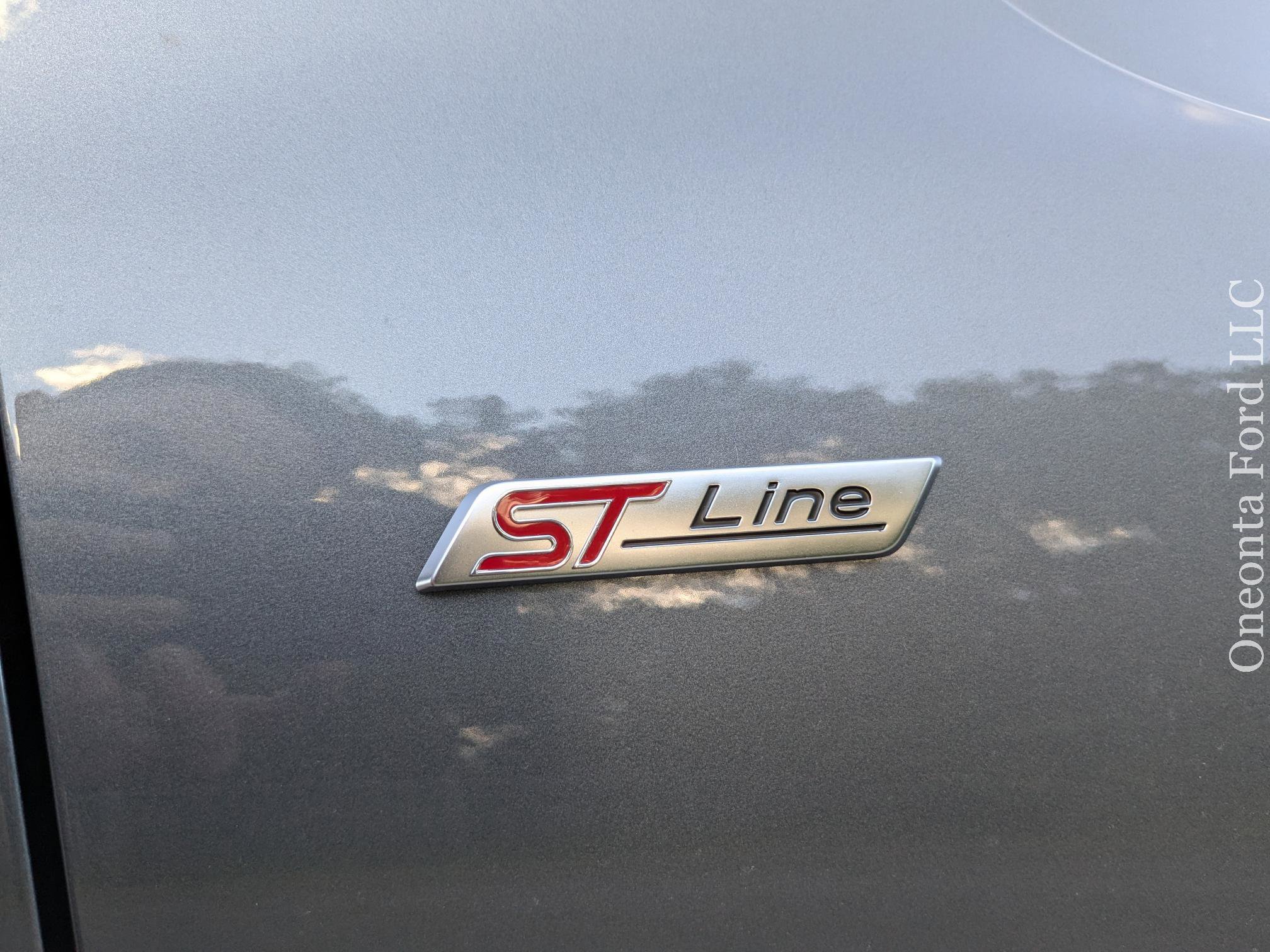 New 2025 Ford Escape ST-Line Elite image 20