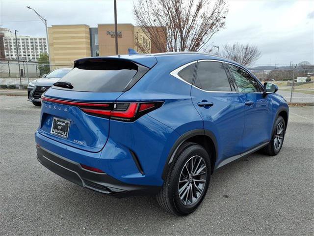 Certified 2025 Lexus NX 250 FWD w/ Premium Package image 3