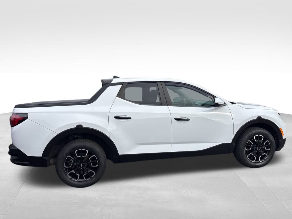 Used 2022 Hyundai Santa Cruz SE w/ Cargo Package image 13