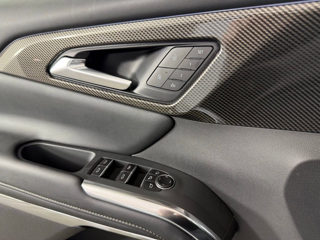 New 2026 Chevrolet Traverse High Country w/ LPO, Floor Liner Package image 20