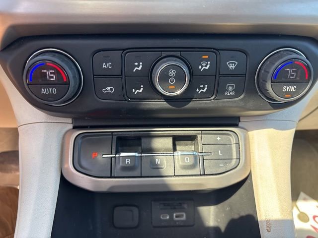 Used 2022 GMC Acadia Denali AWD/4WD image 22