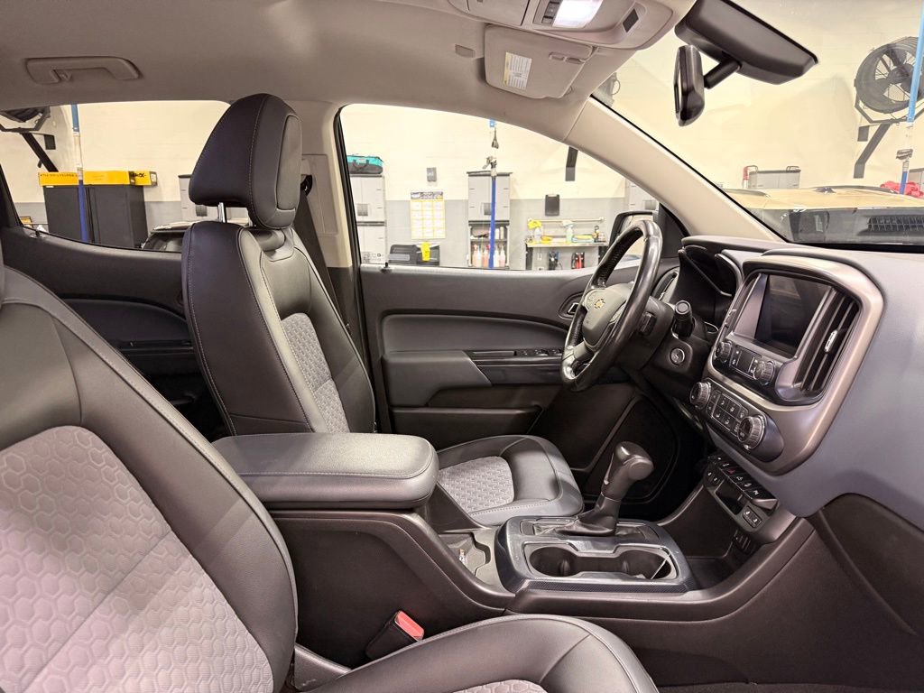 Used 2021 Chevrolet Colorado Z71 image 30