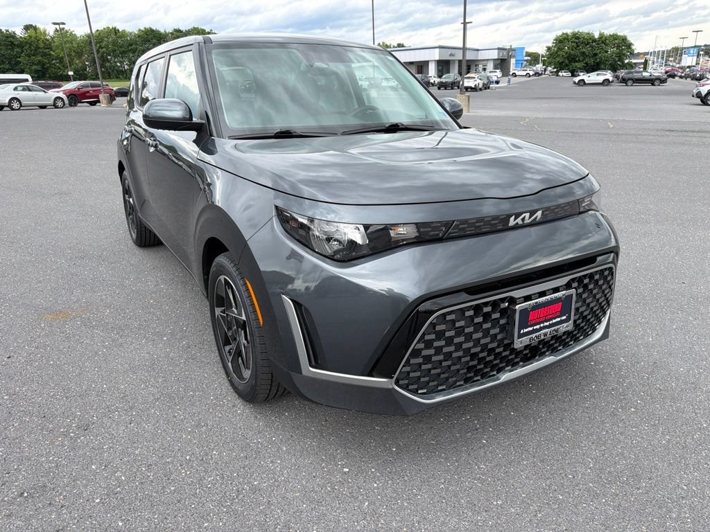 Used 2024 Kia Soul EX FWD image 7