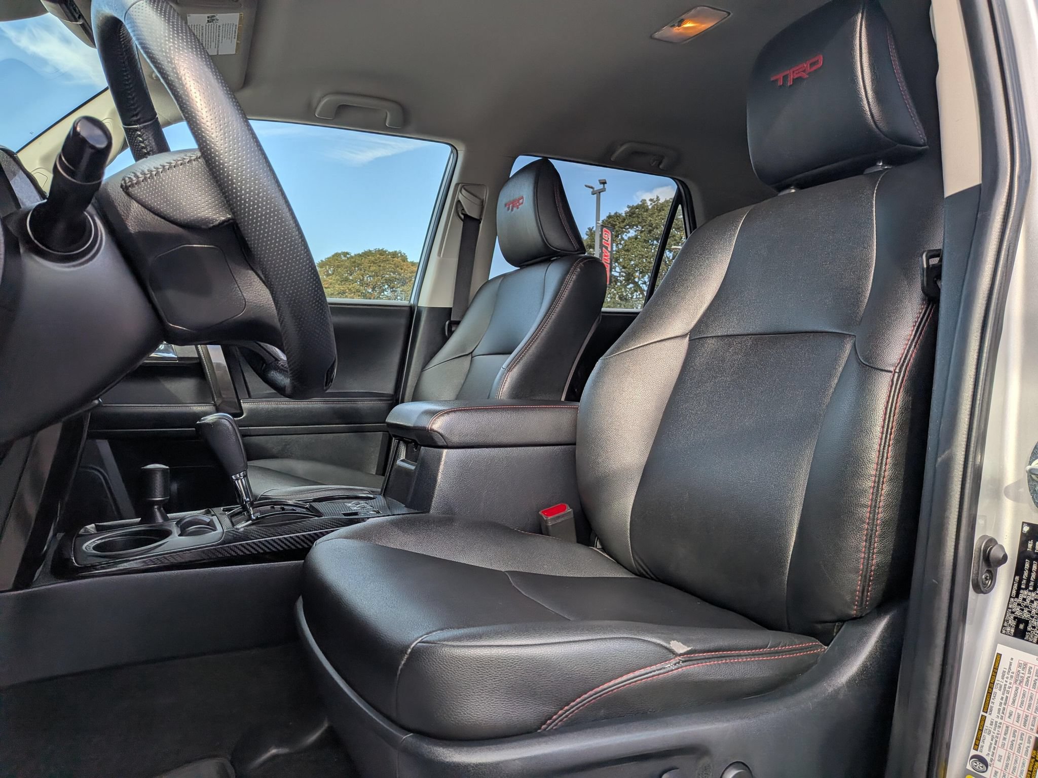 Used 2021 Toyota 4Runner Venture AWD/4WD image 5