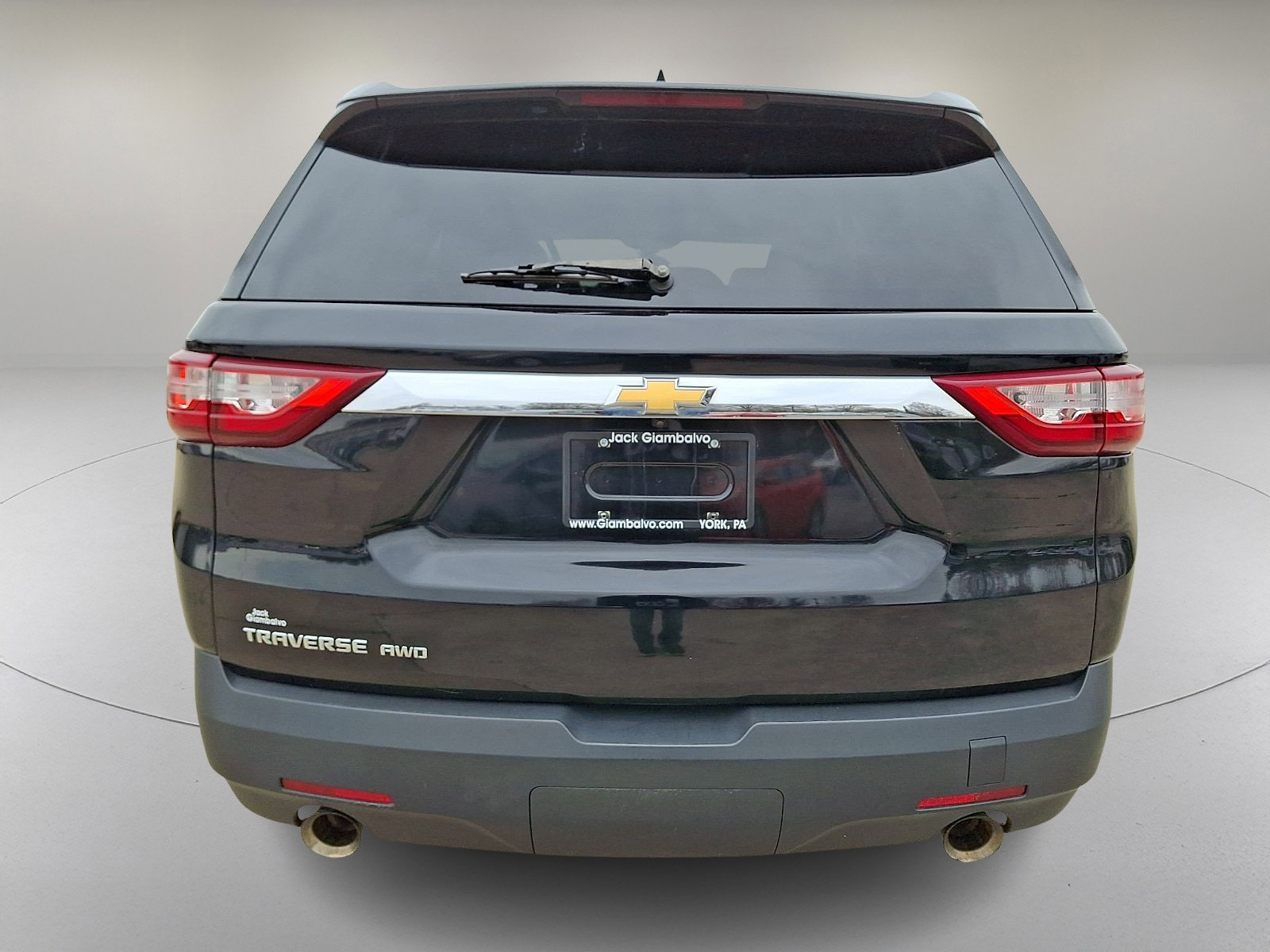 Used 2018 Chevrolet Traverse LS image 9