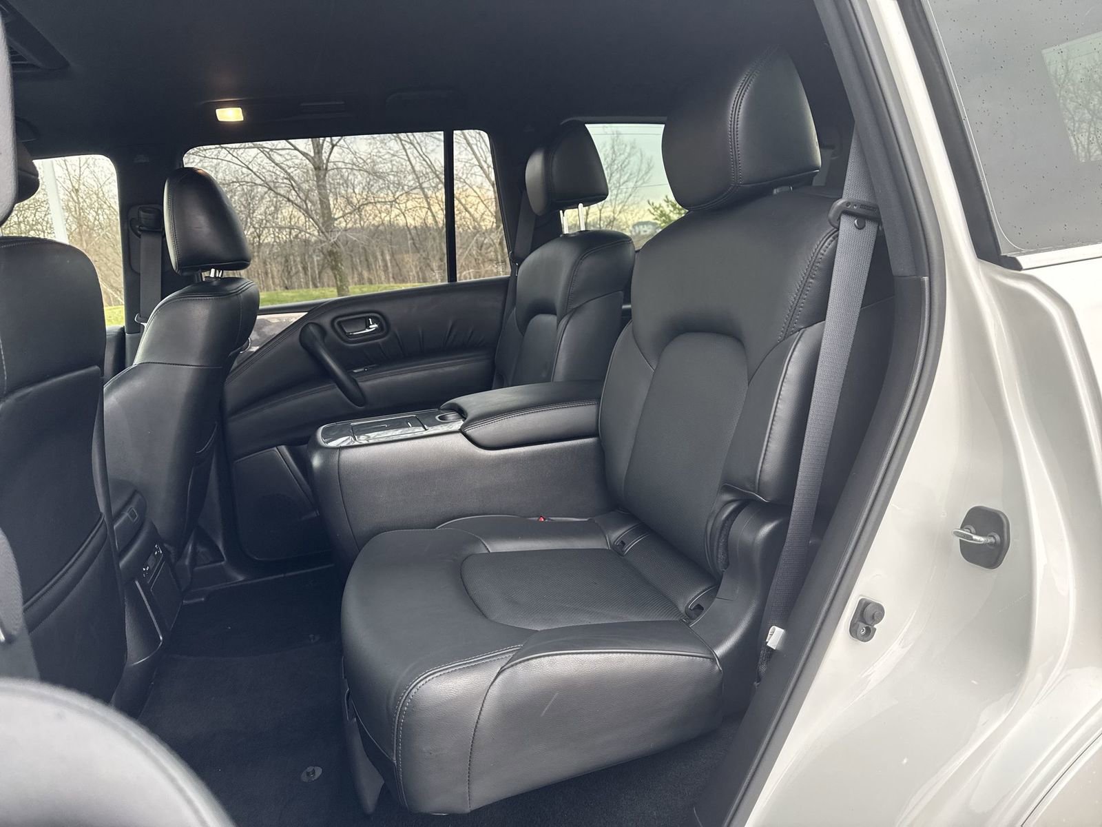 Used 2022 Nissan Armada SL w/ Midnight Edition Package image 14