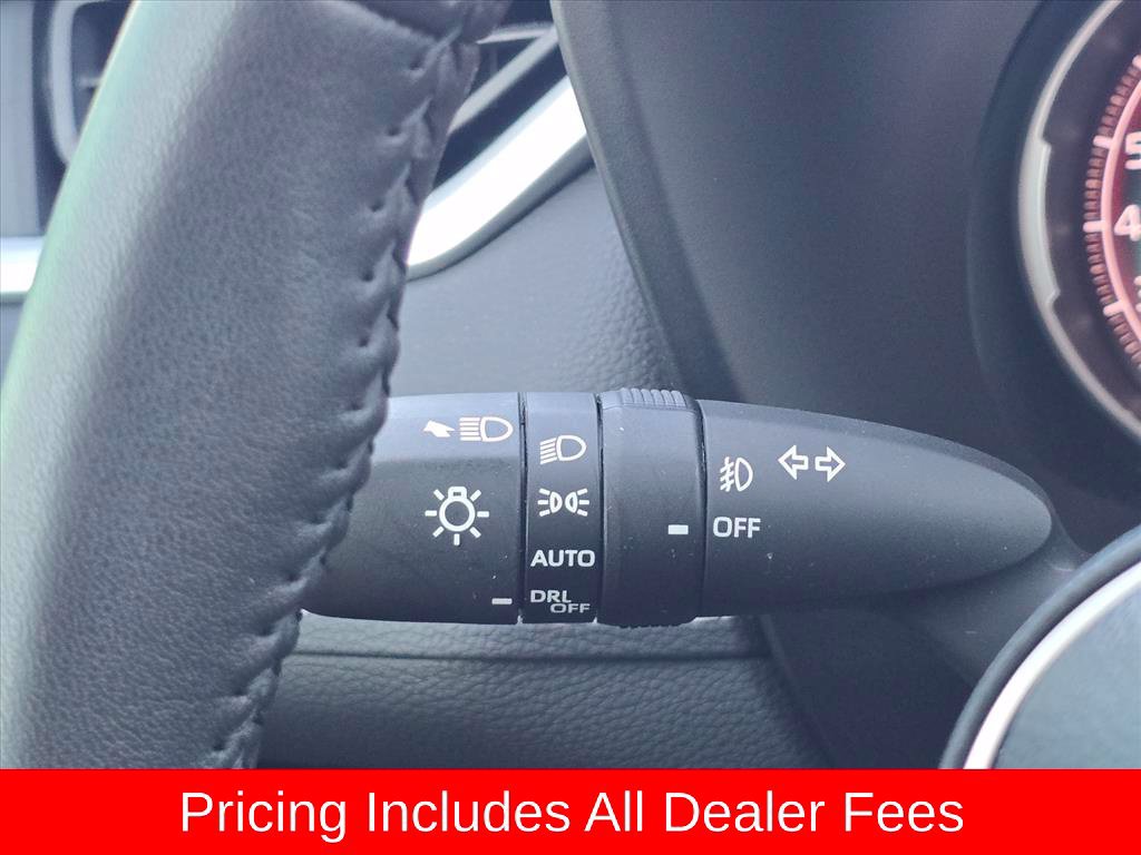 Used 2023 Toyota RAV4 XLE Premium FWD image 20