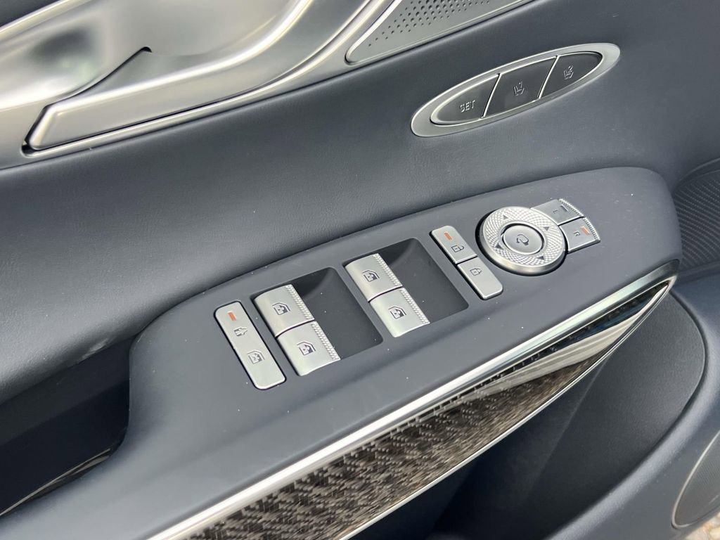 New 2026 Genesis GV70 3.5T Sport Prestige AWD/4WD image 16