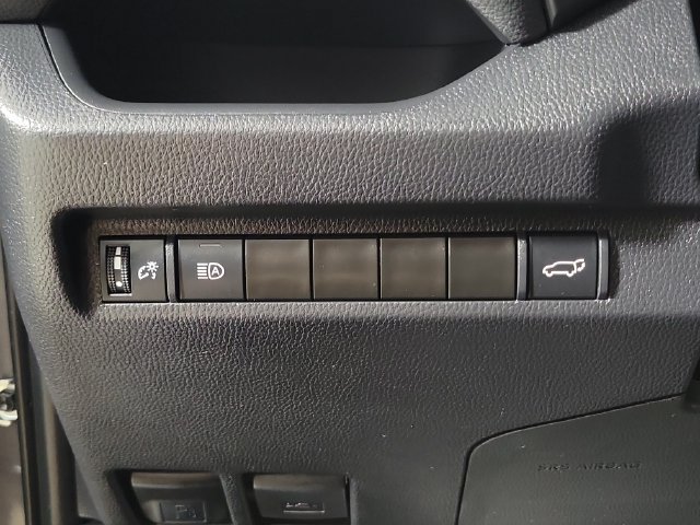 Used 2024 Toyota RAV4 XLE w/ Convenience Package FWD image 24