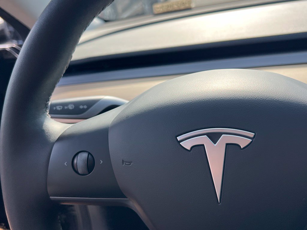 Used 2023 Tesla Model 3 Standard Range RWD image 21