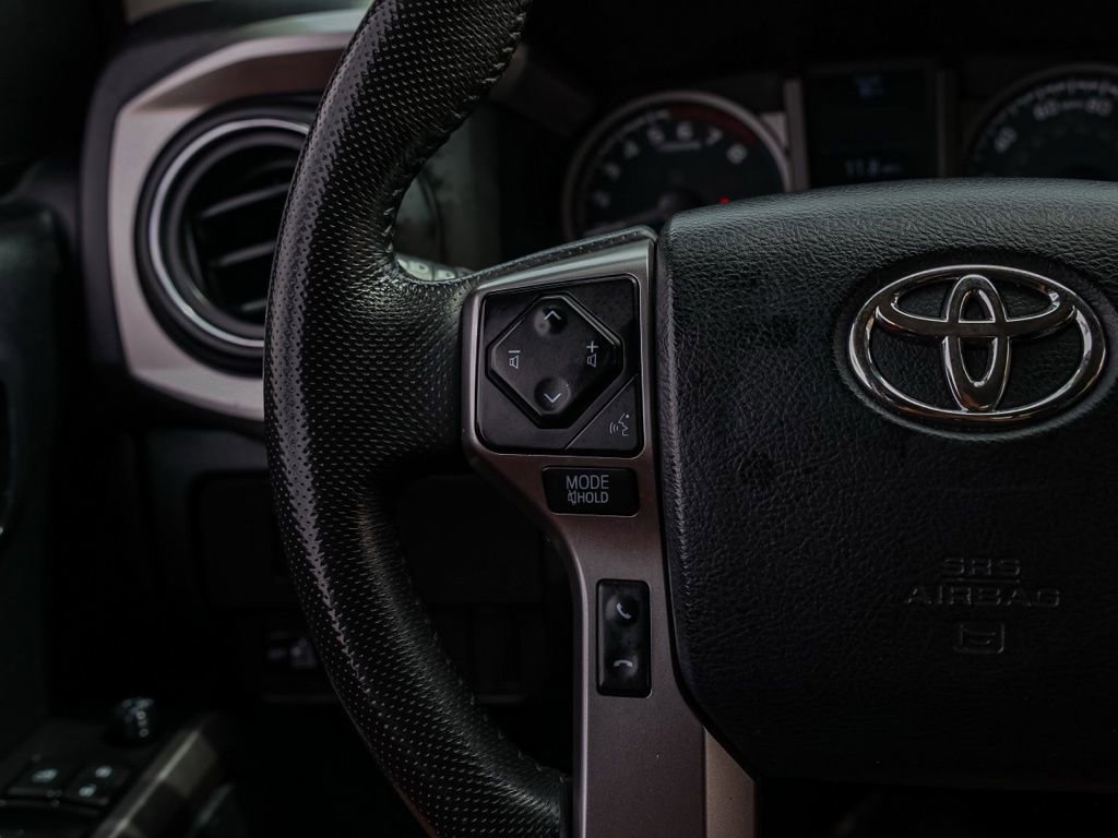 Used 2023 Toyota Tacoma SR5 RWD image 25