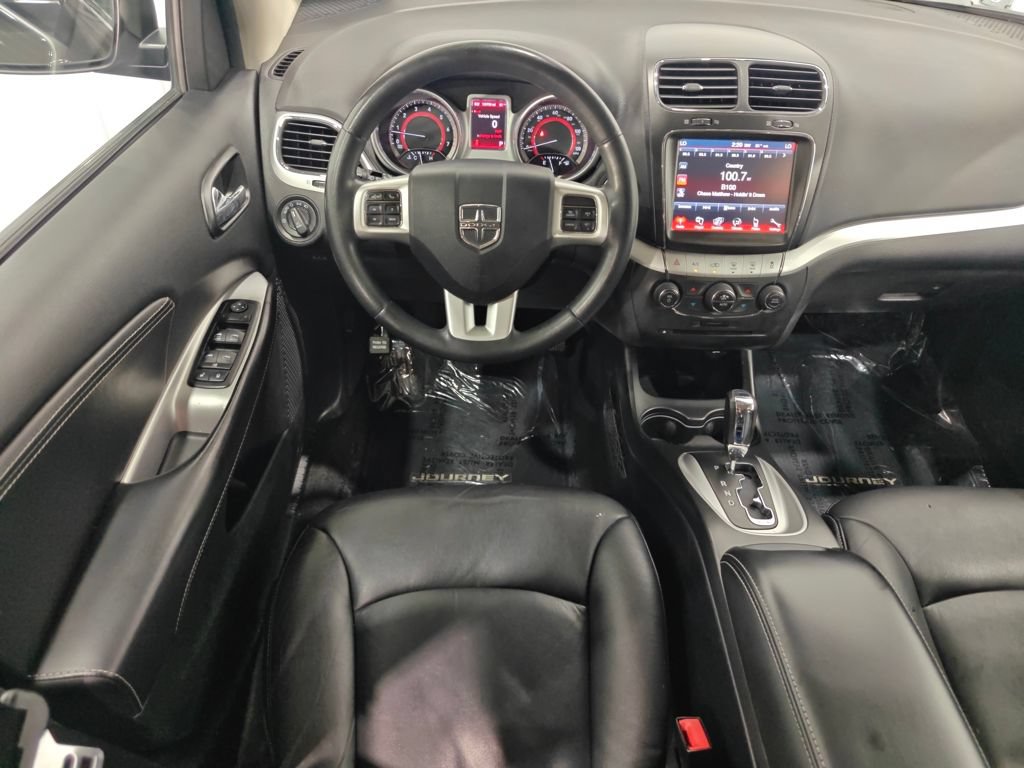 Used 2013 Dodge Journey Crew w/ Driver Convenience Group FWD image 4