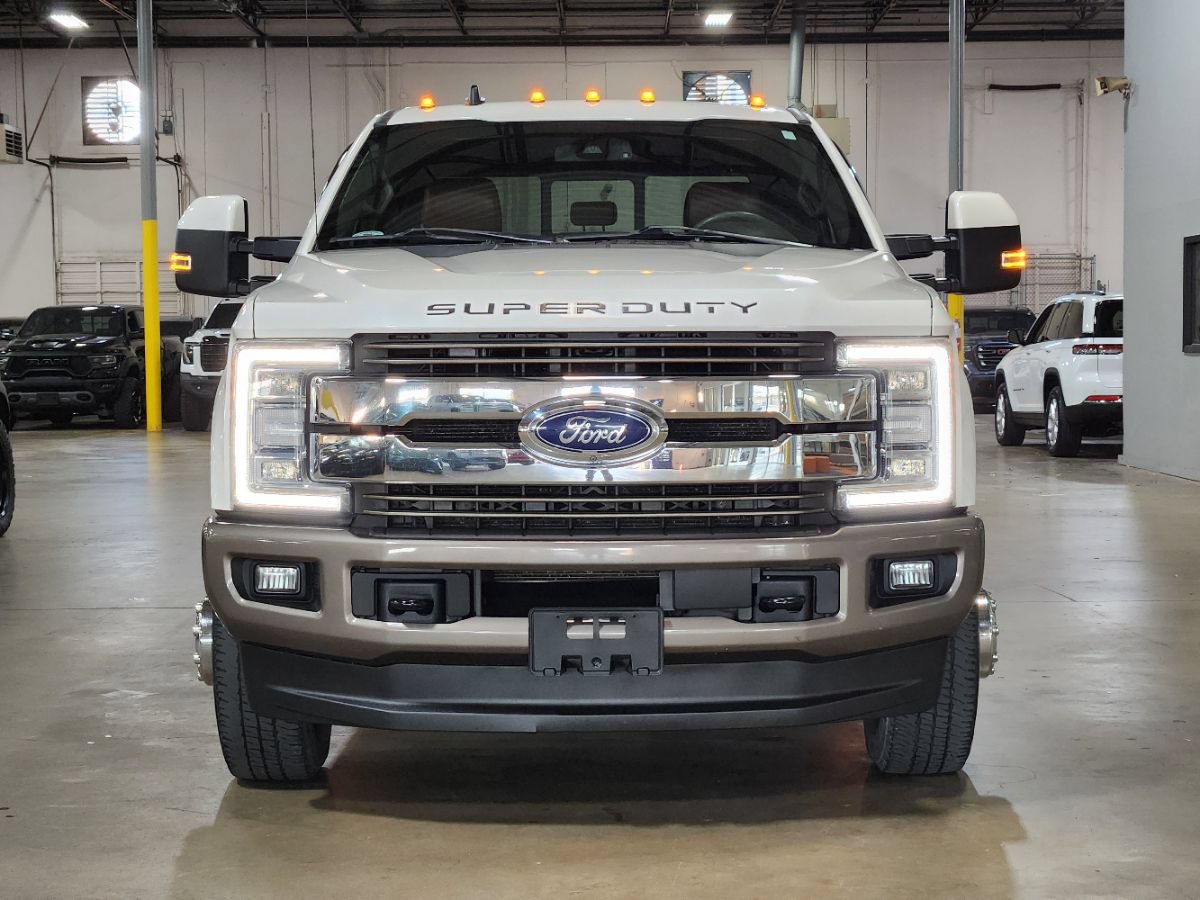 Used 2019 Ford F350 King Ranch w/ King Ranch Ultimate Package AWD/4WD image 2