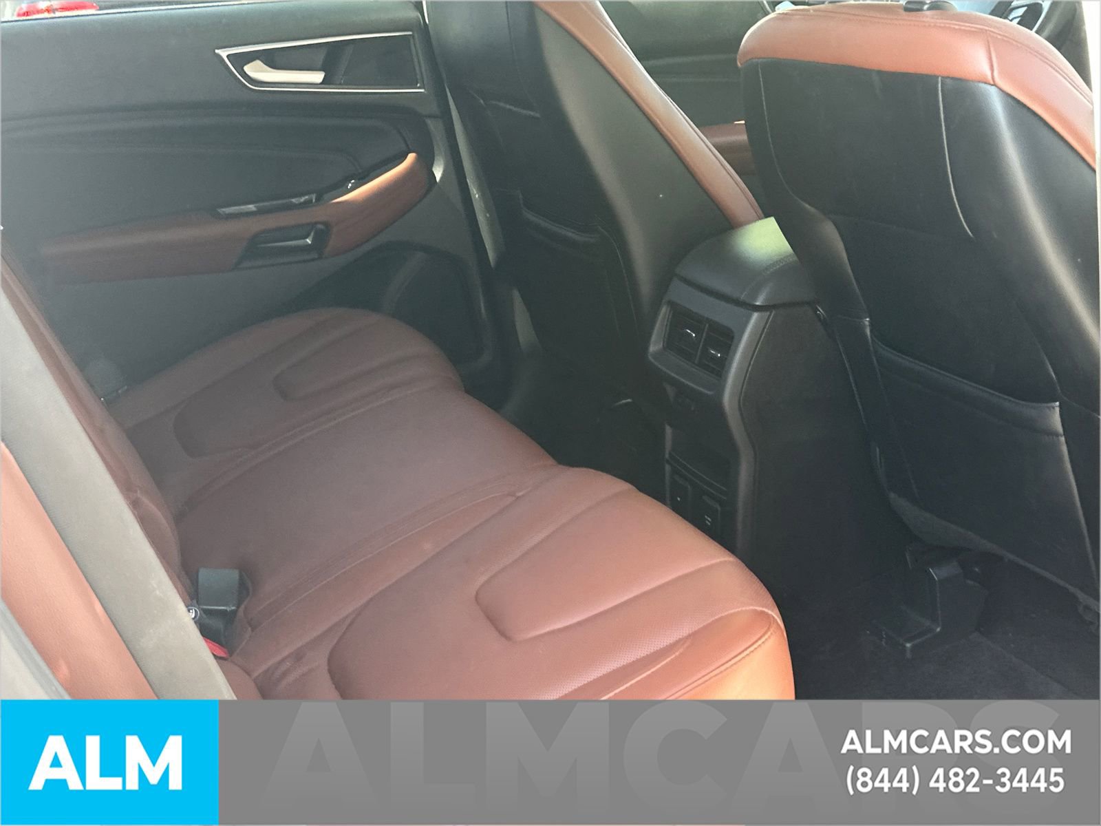 Used 2016 Ford Edge Titanium w/ Equipment Group 302A AWD/4WD image 34