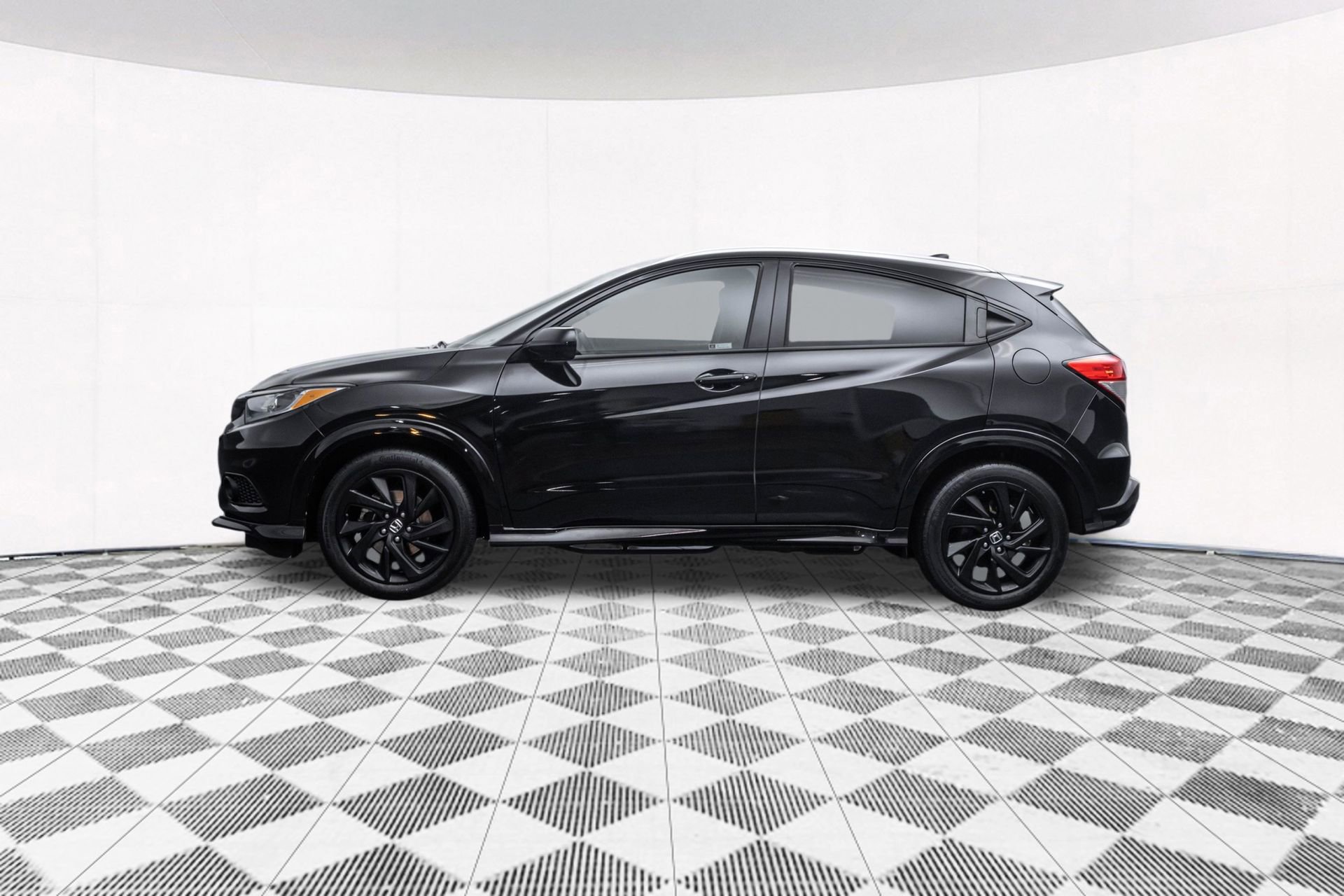 Used 2021 Honda HR-V Sport image 5
