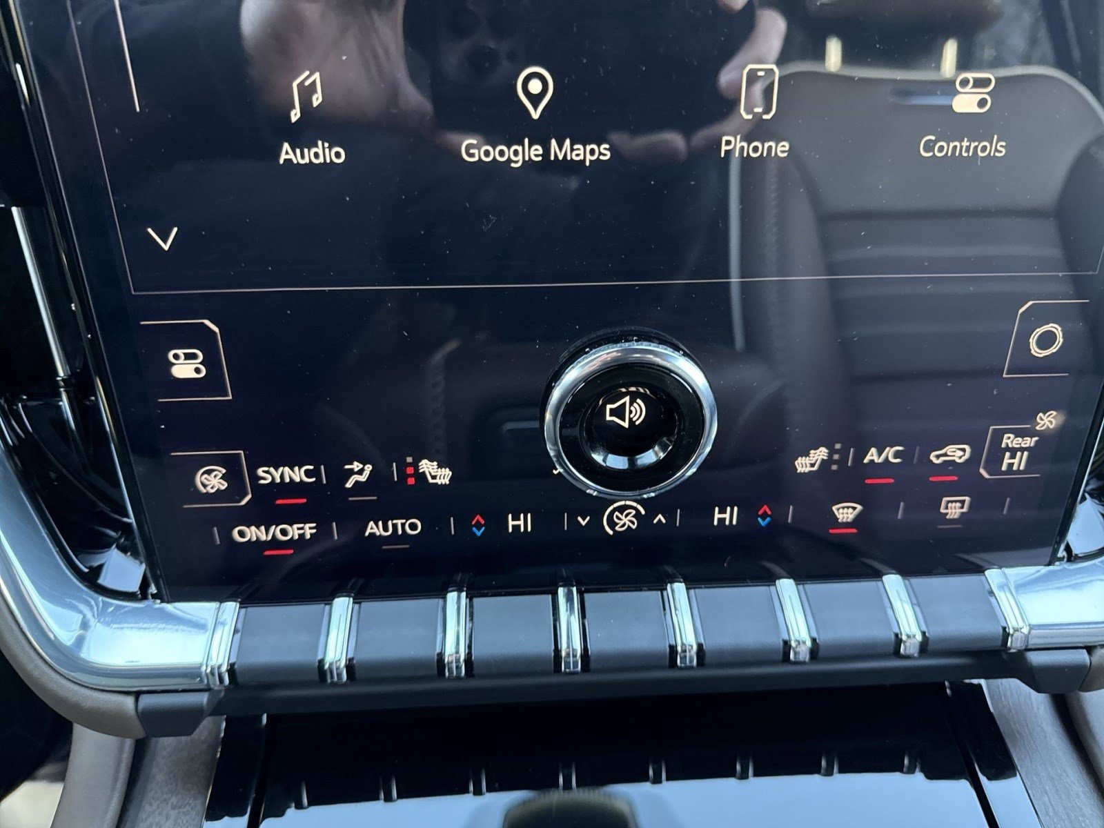 Used 2025 GMC Yukon Denali Ultimate image 19