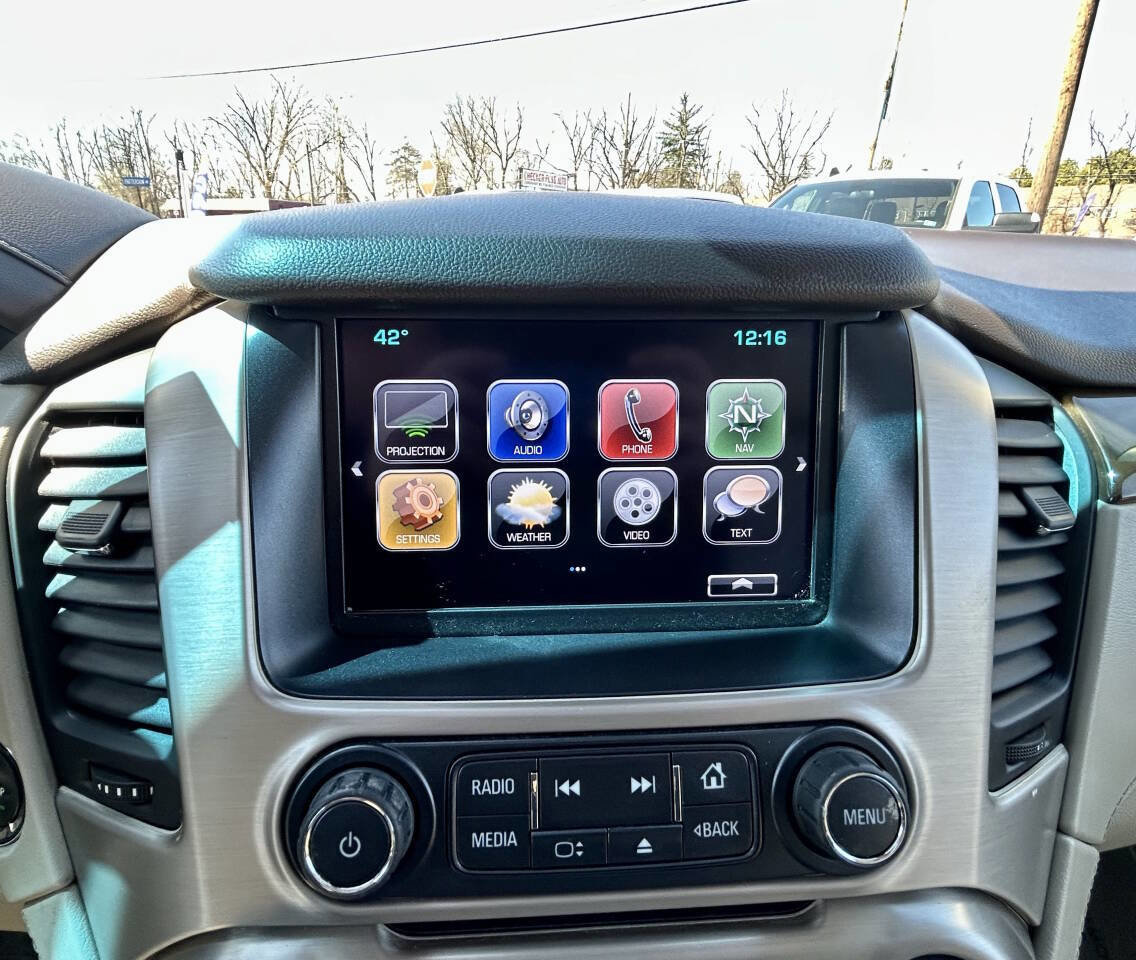 Used 2017 GMC Yukon Denali w/ Open Road Package image 25