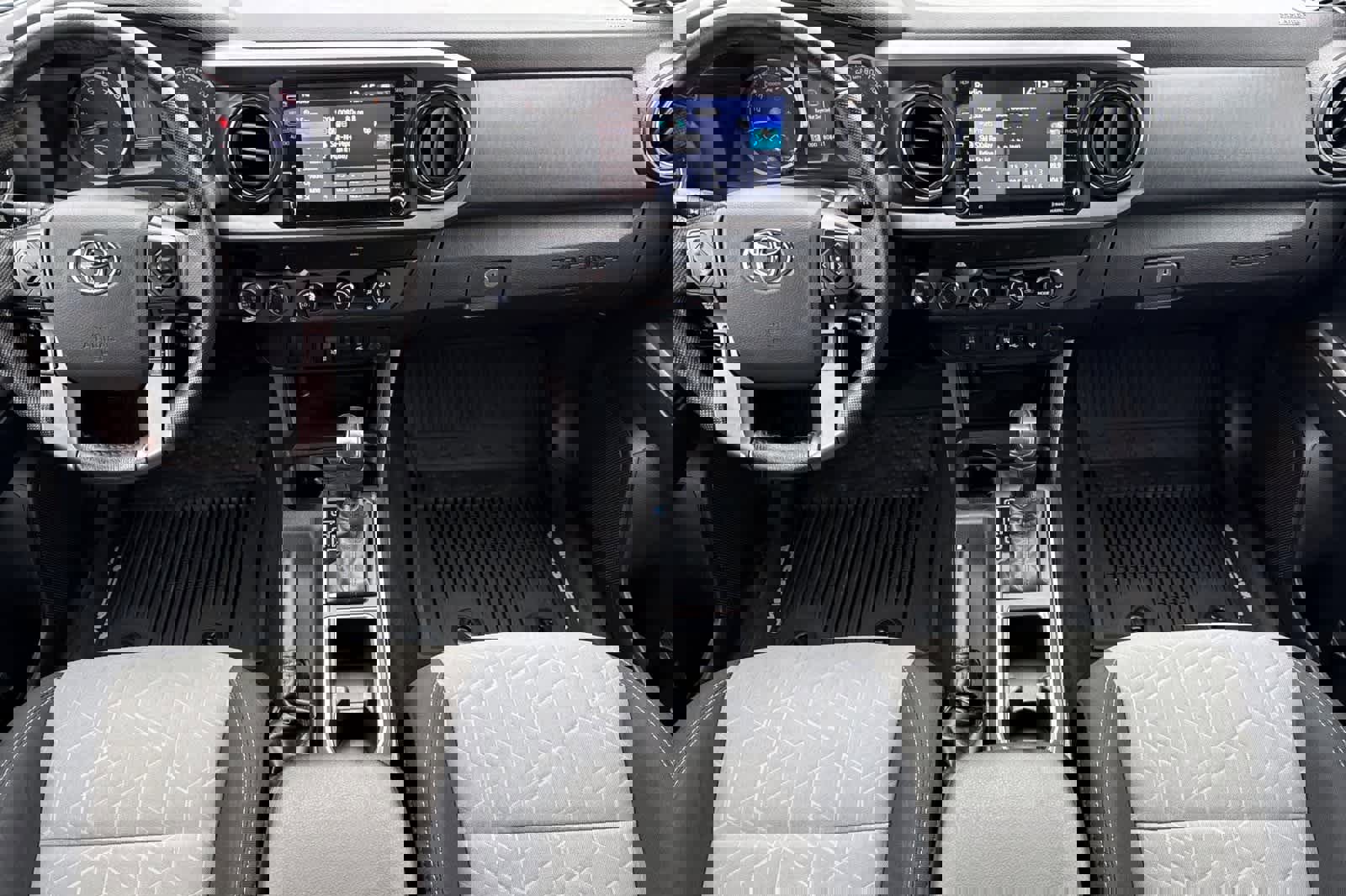 Used 2020 Toyota Tacoma TRD Off-Road image 3