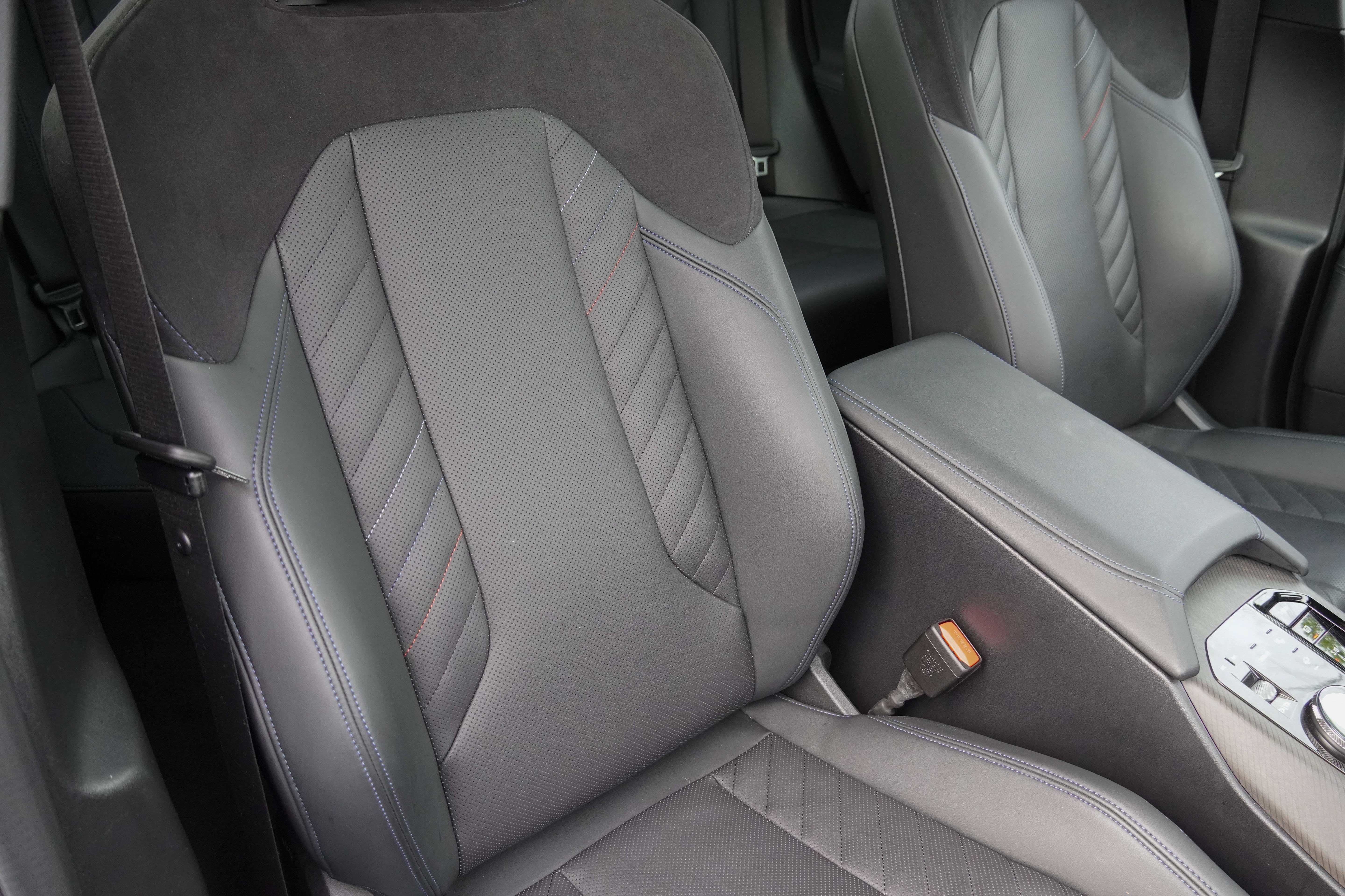 Certified 2025 BMW X3 M50 w/ Premium Package AWD/4WD image 14