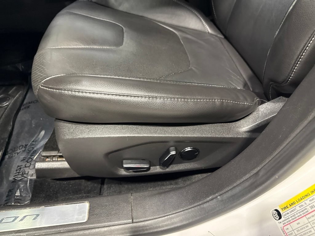 Used 2013 Ford Fusion Titanium FWD image 24