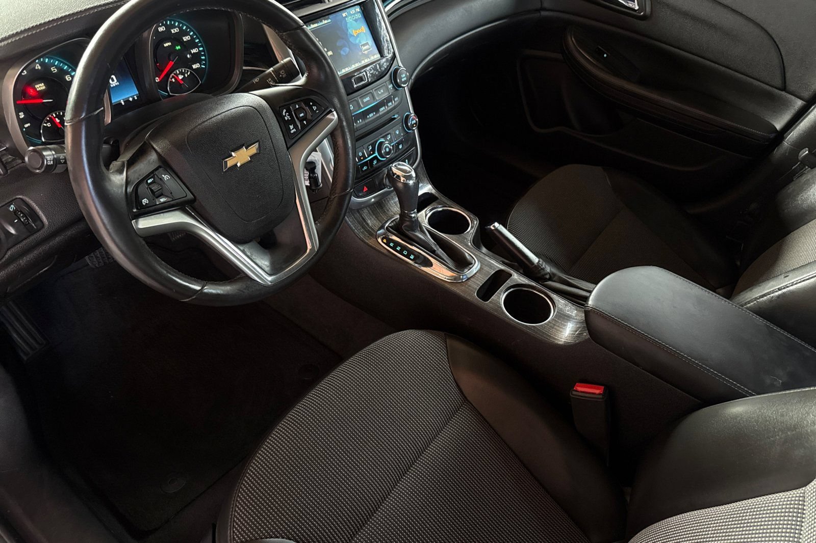 Used 2014 Chevrolet Malibu LT FWD image 10