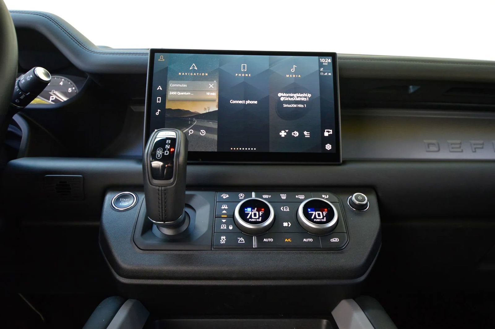 Used 2025 Land Rover Defender 130 V8 image 35