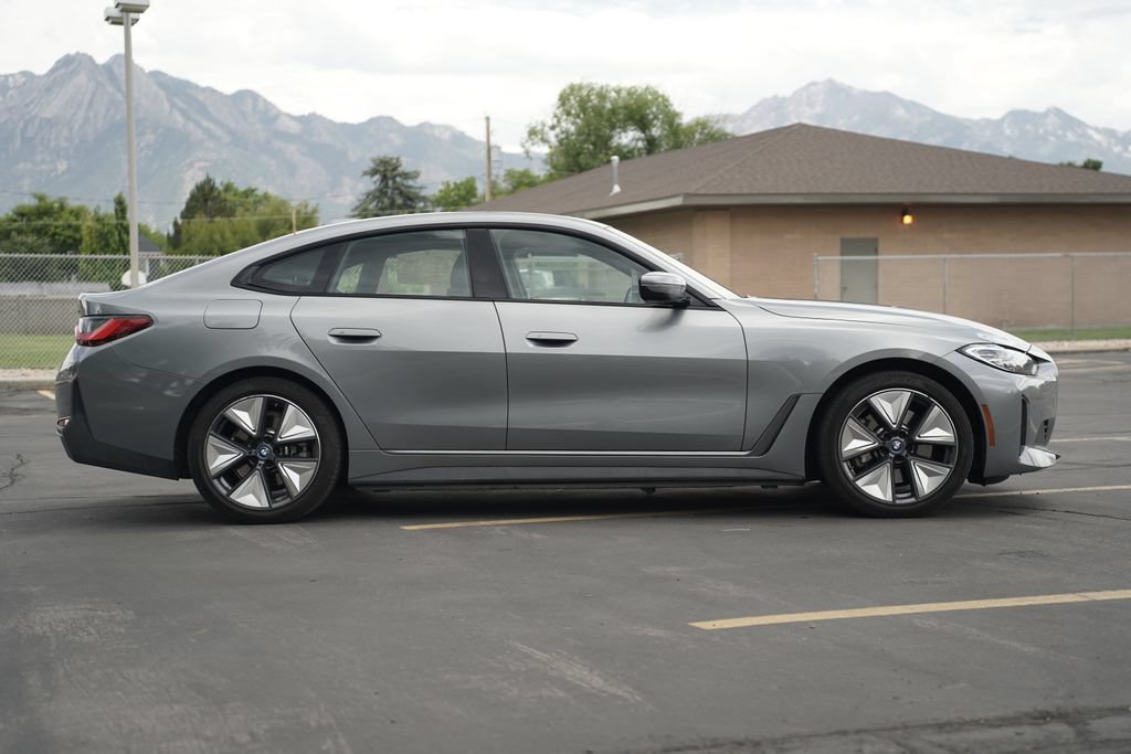 Used 2023 BMW i4 eDrive35 RWD image 6