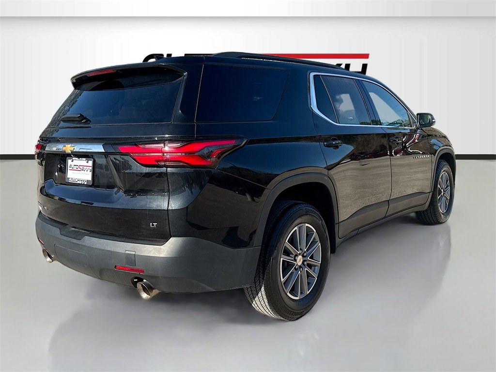 Used 2023 Chevrolet Traverse LT image 7