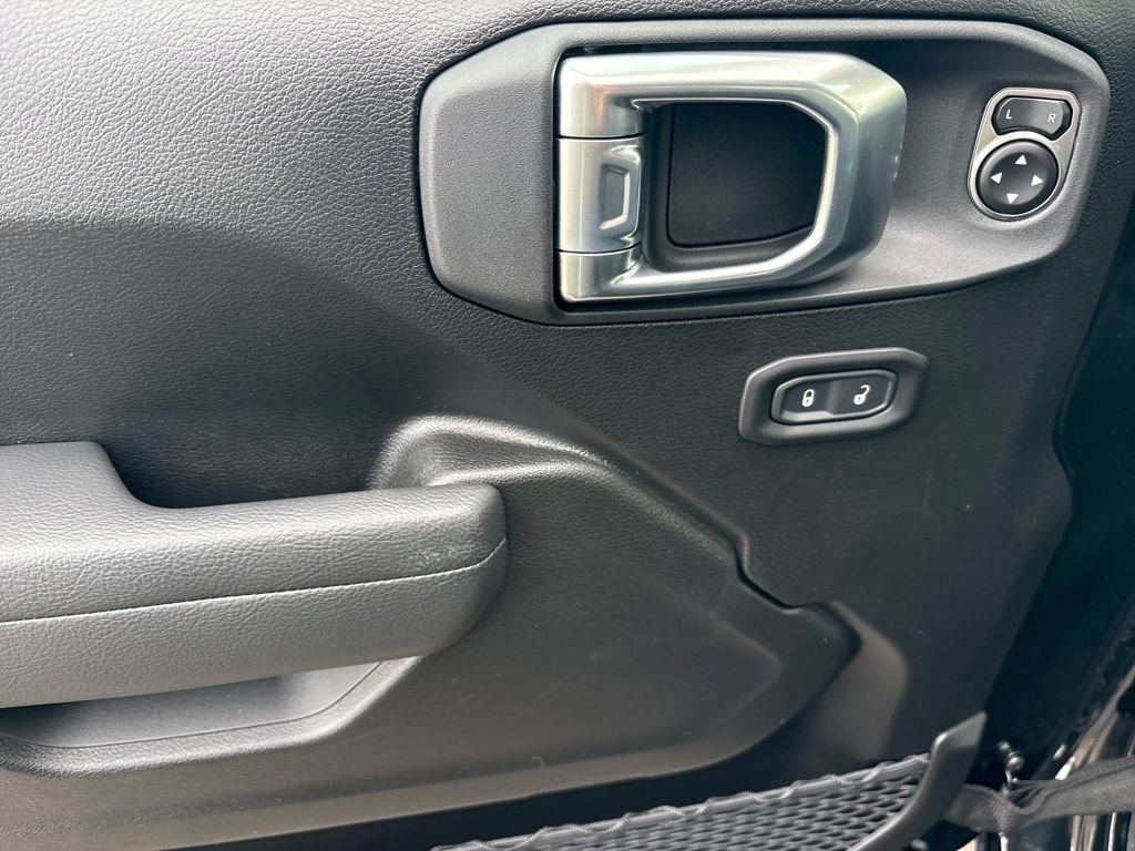 New 2026 Jeep Wrangler Unlimited Rubicon image 11