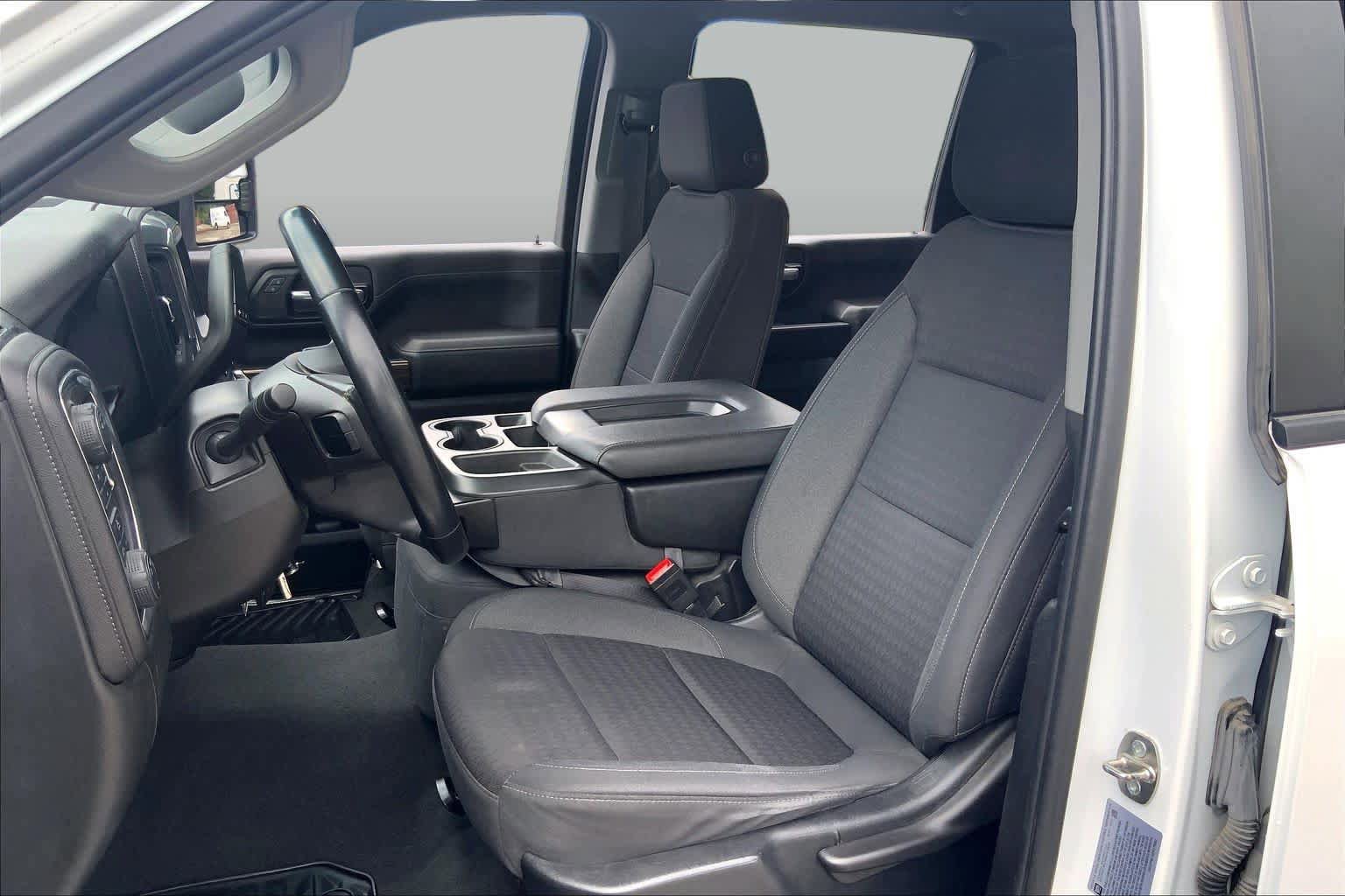 Used 2023 Chevrolet Silverado 2500 LT AWD/4WD image 8