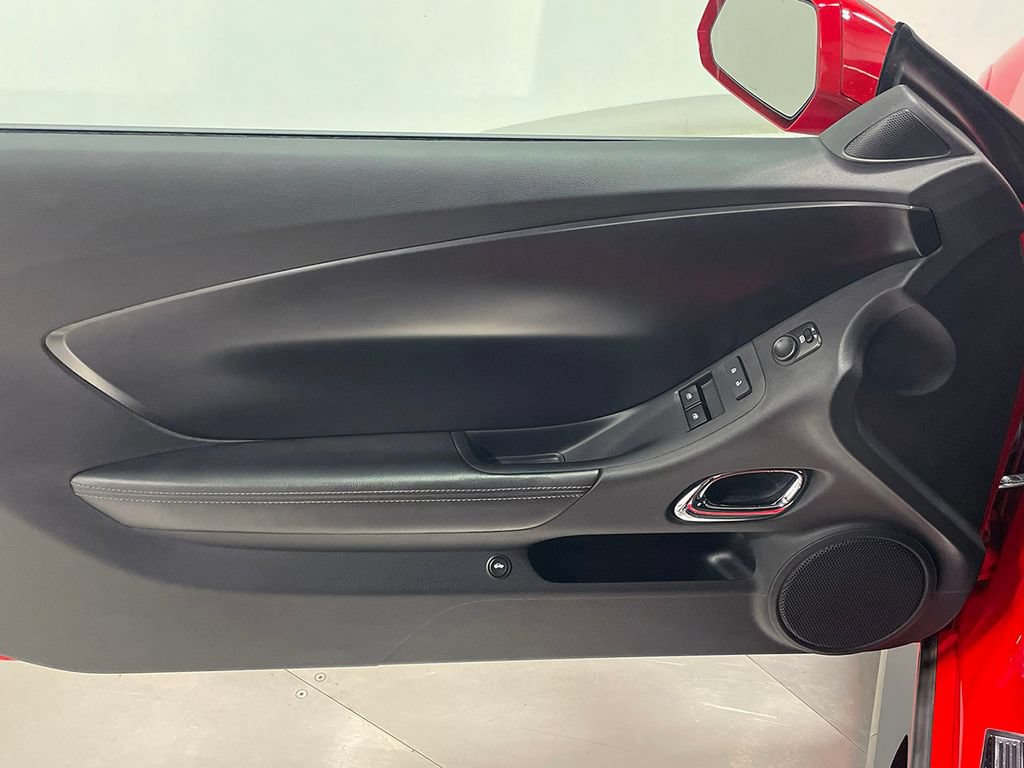 Used 2015 Chevrolet Camaro Z/28 RWD image 58
