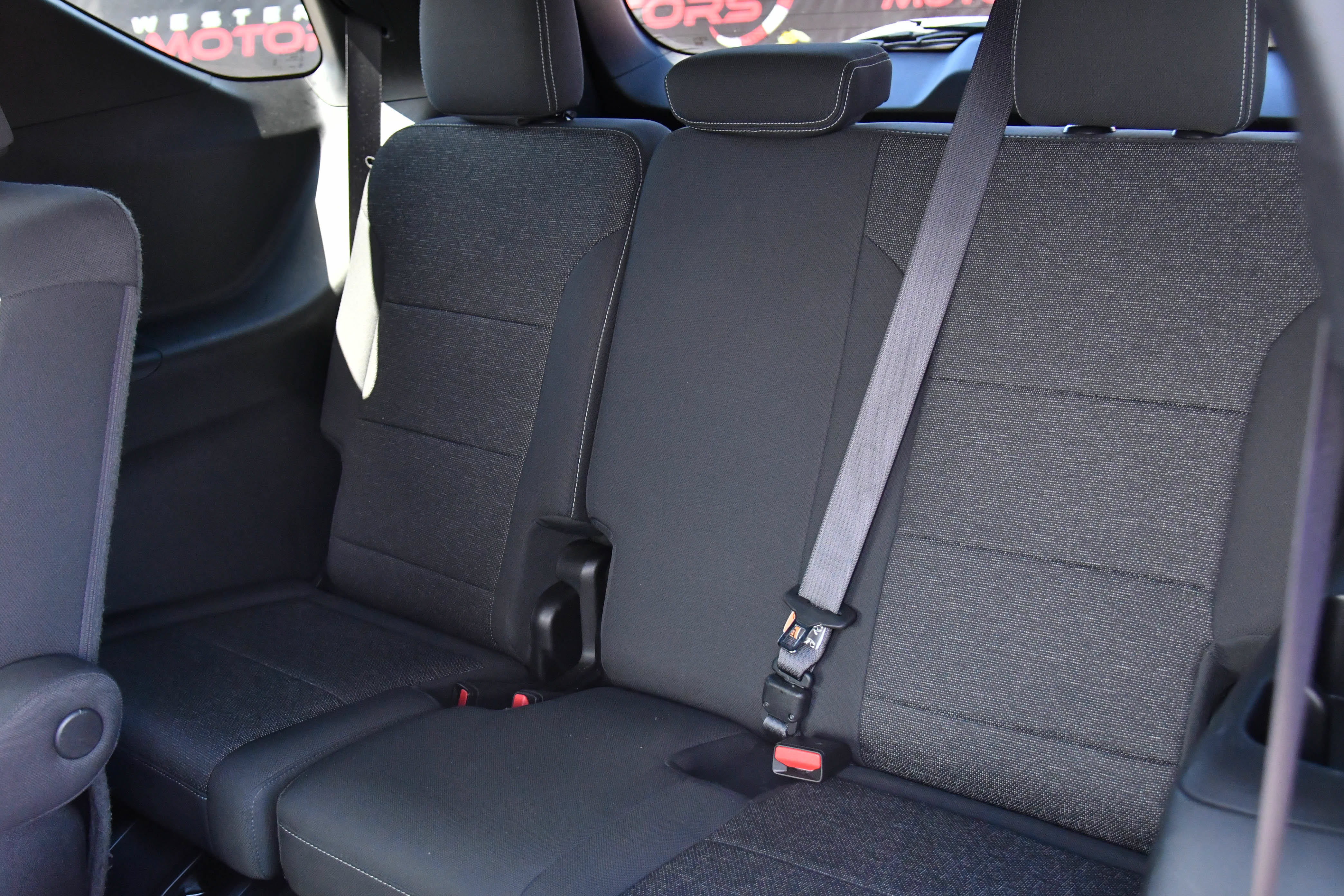Used 2024 Chevrolet Traverse LT FWD image 45
