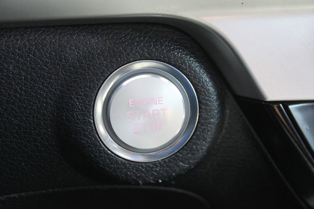 Certified 2023 Kia Telluride S w/ S Sunroof Package image 32