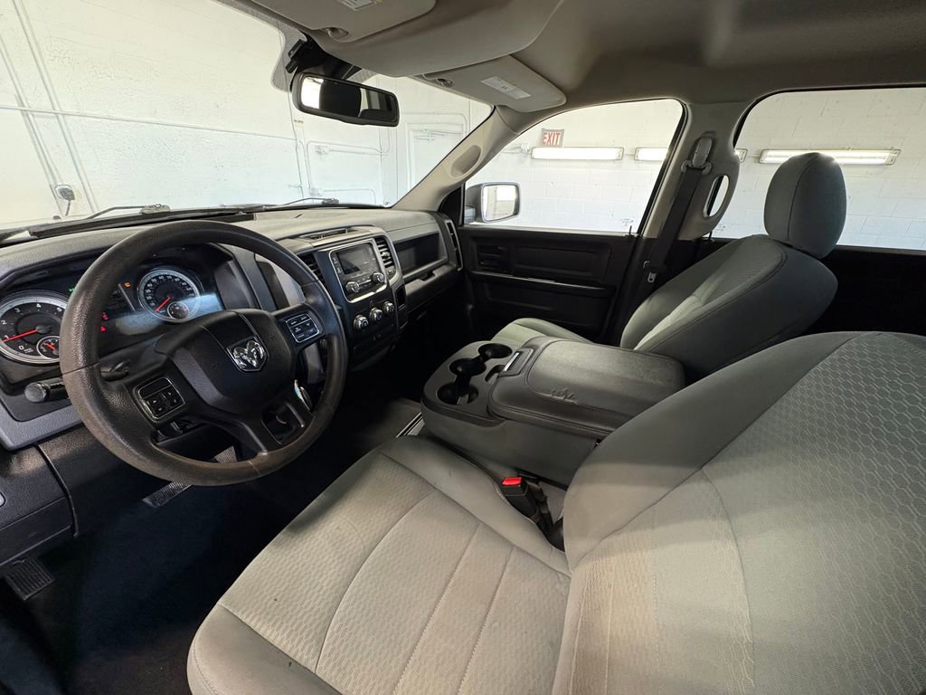 Used 2019 RAM 1500 ST w/ SXT Appearance Group image 18