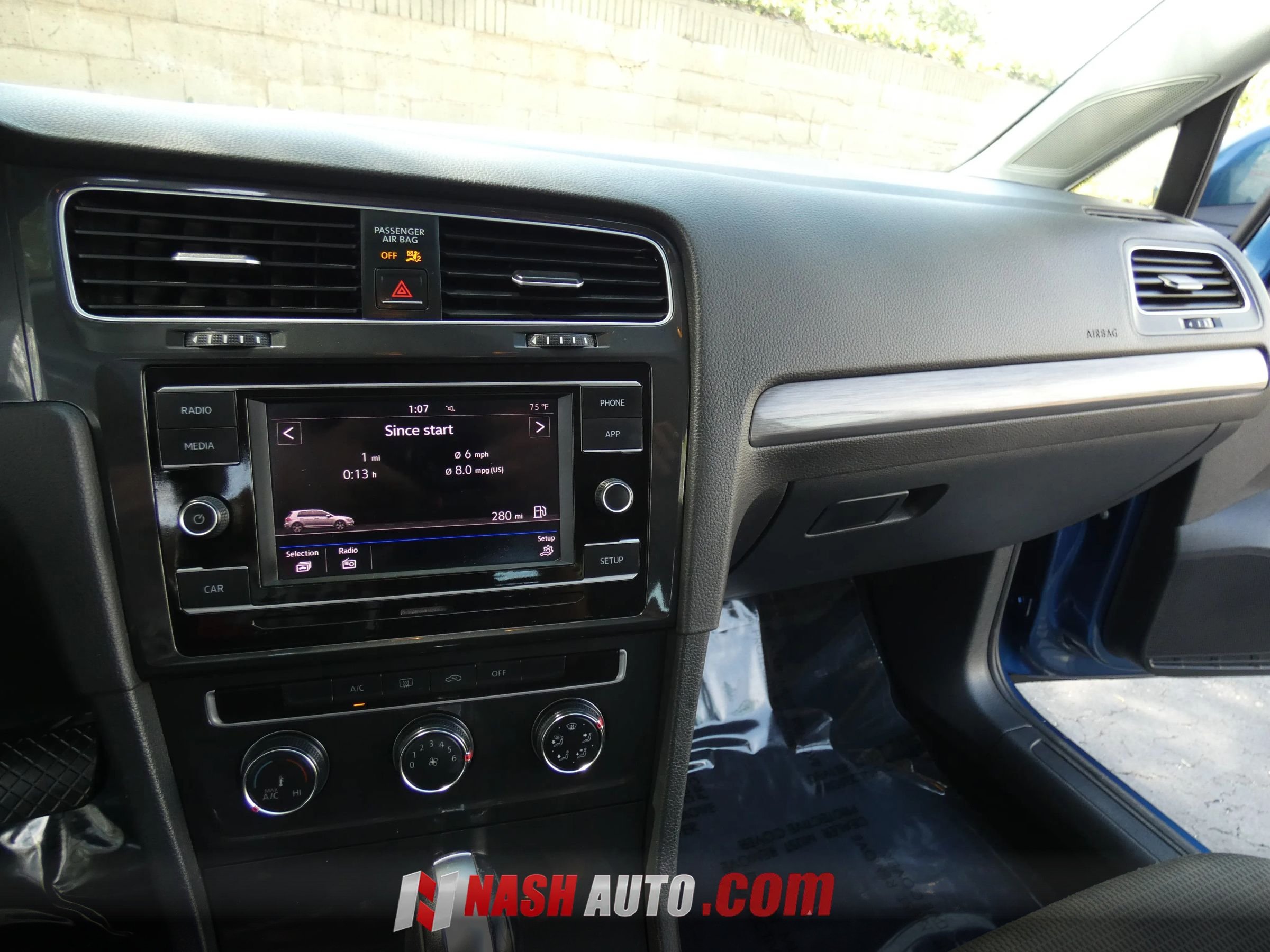 Used 2018 Volkswagen Golf S FWD image 58