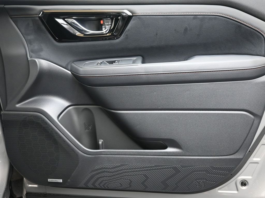 New 2025 Subaru Forester Touring image 11