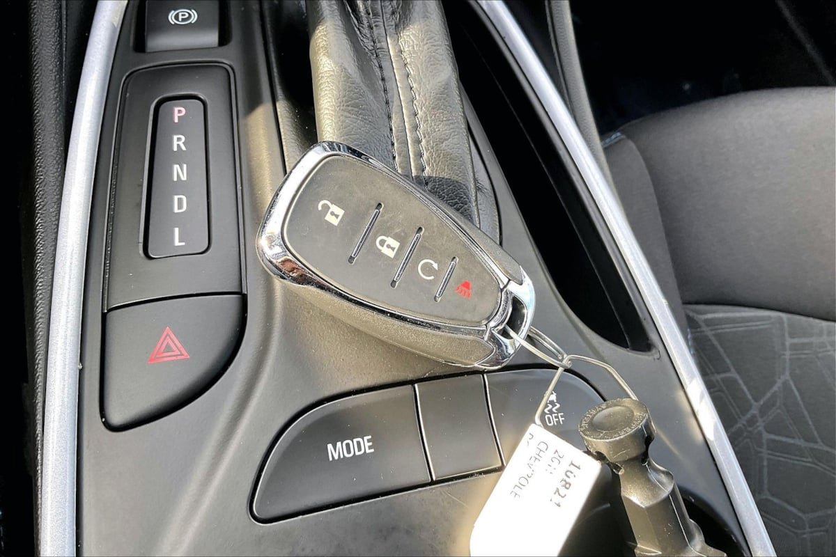 Used 2018 Chevrolet Volt LT FWD image 11