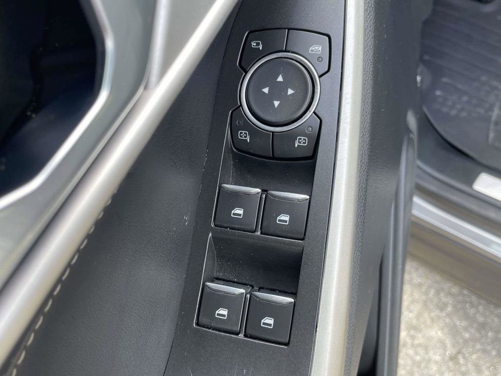 Certified 2021 Ford Explorer Limited w/ Equipment Group 301A image 16