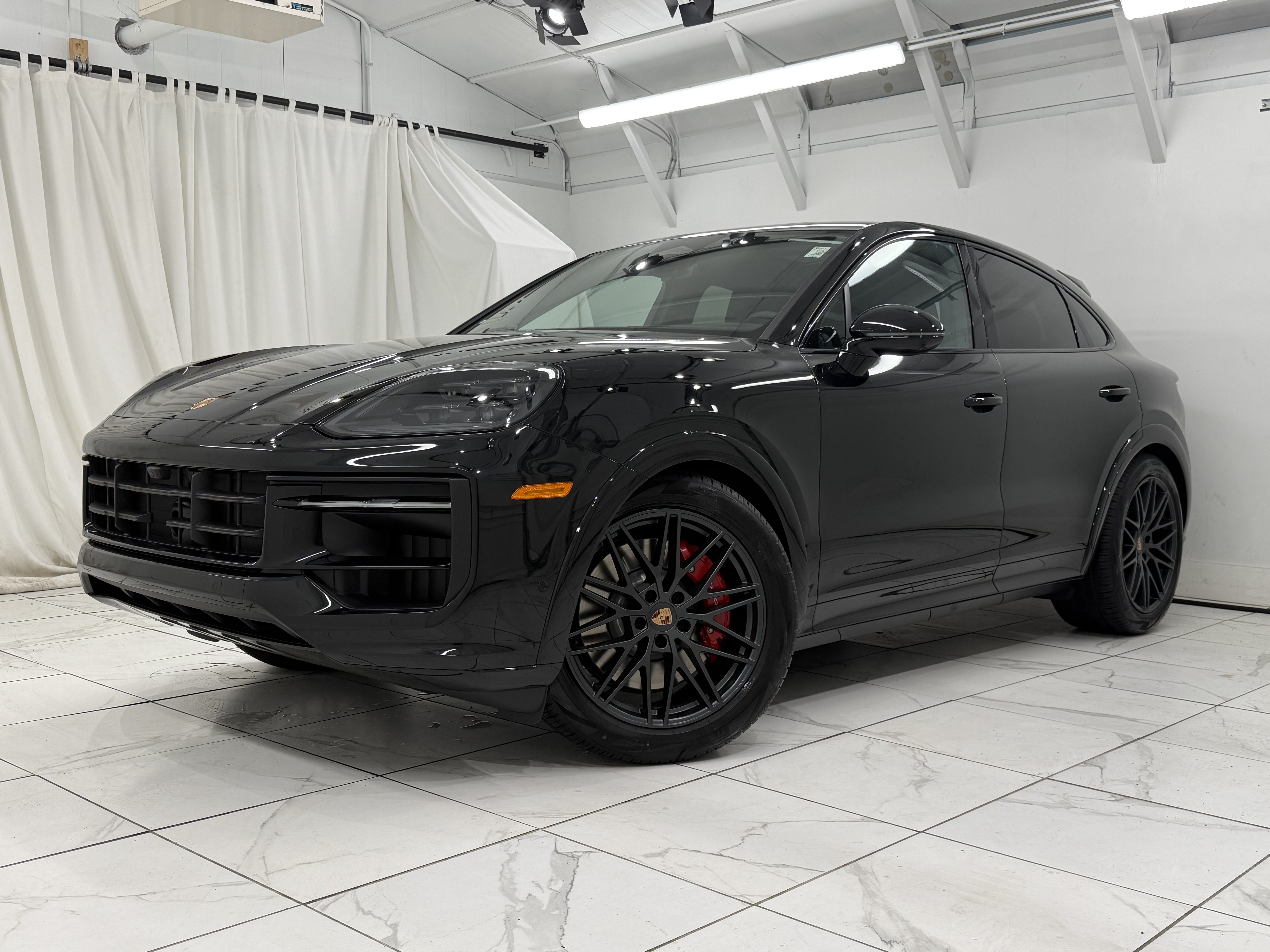 New 2026 Porsche Cayenne GTS AWD/4WD image 6