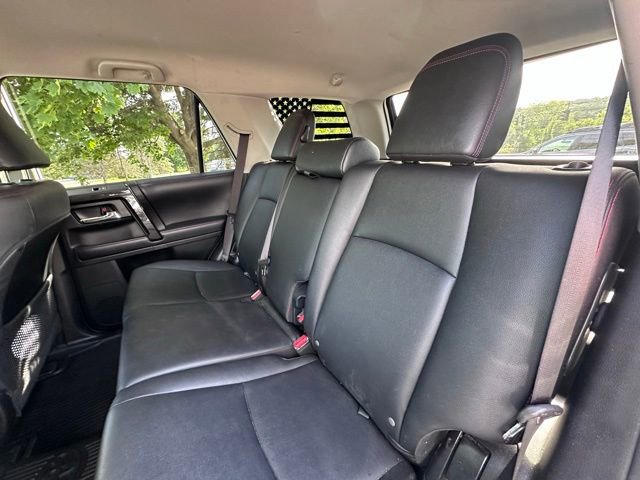 Used 2019 Toyota 4Runner TRD Off-Road Premium AWD/4WD image 11