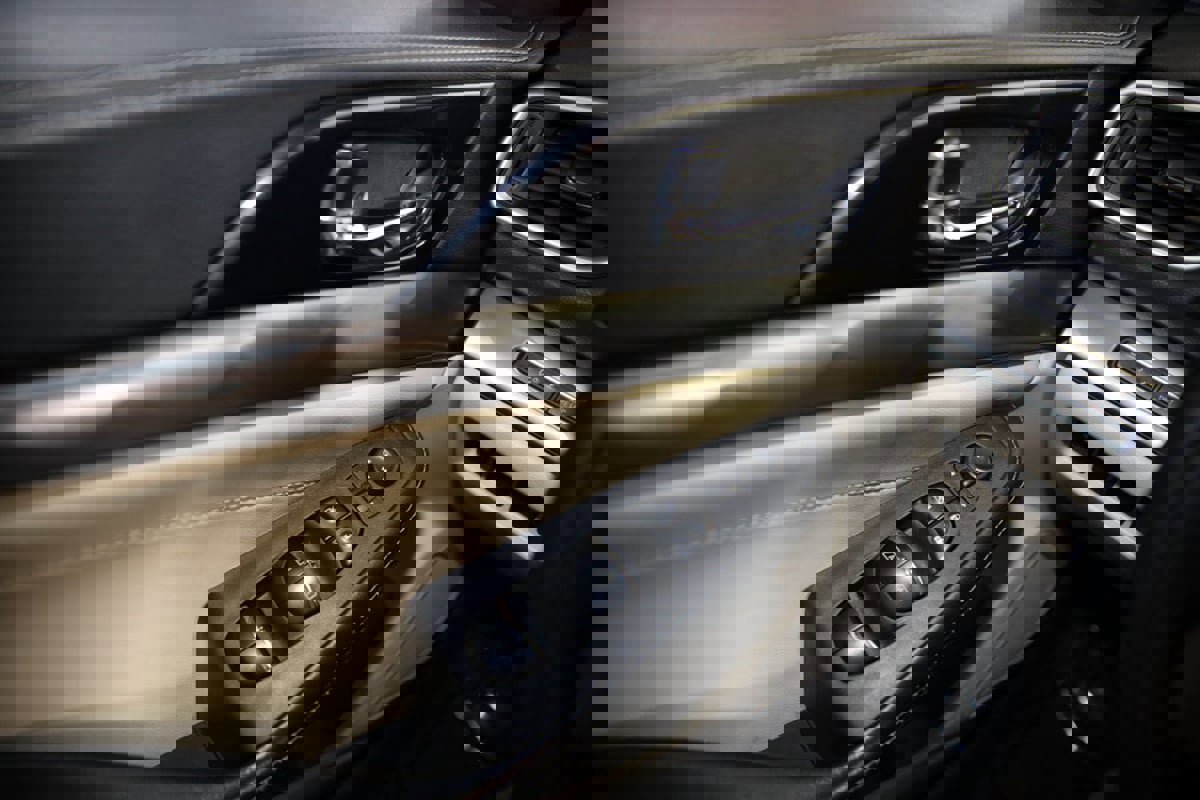 Used 2019 Nissan Maxima 3.5 SV w/ Floor Mat Group image 33